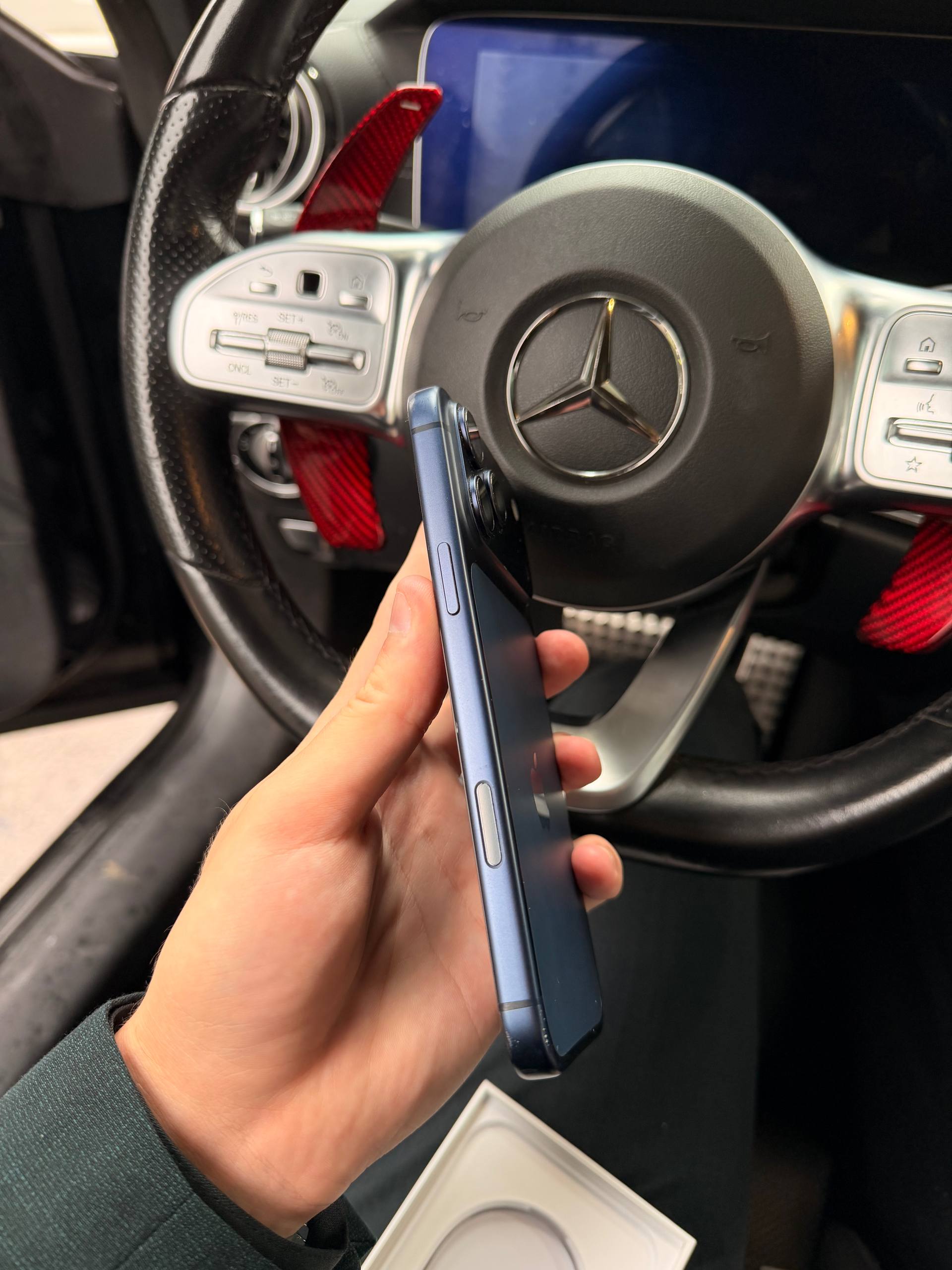 iPhone 17 Pro Max, аккумулятор 100%