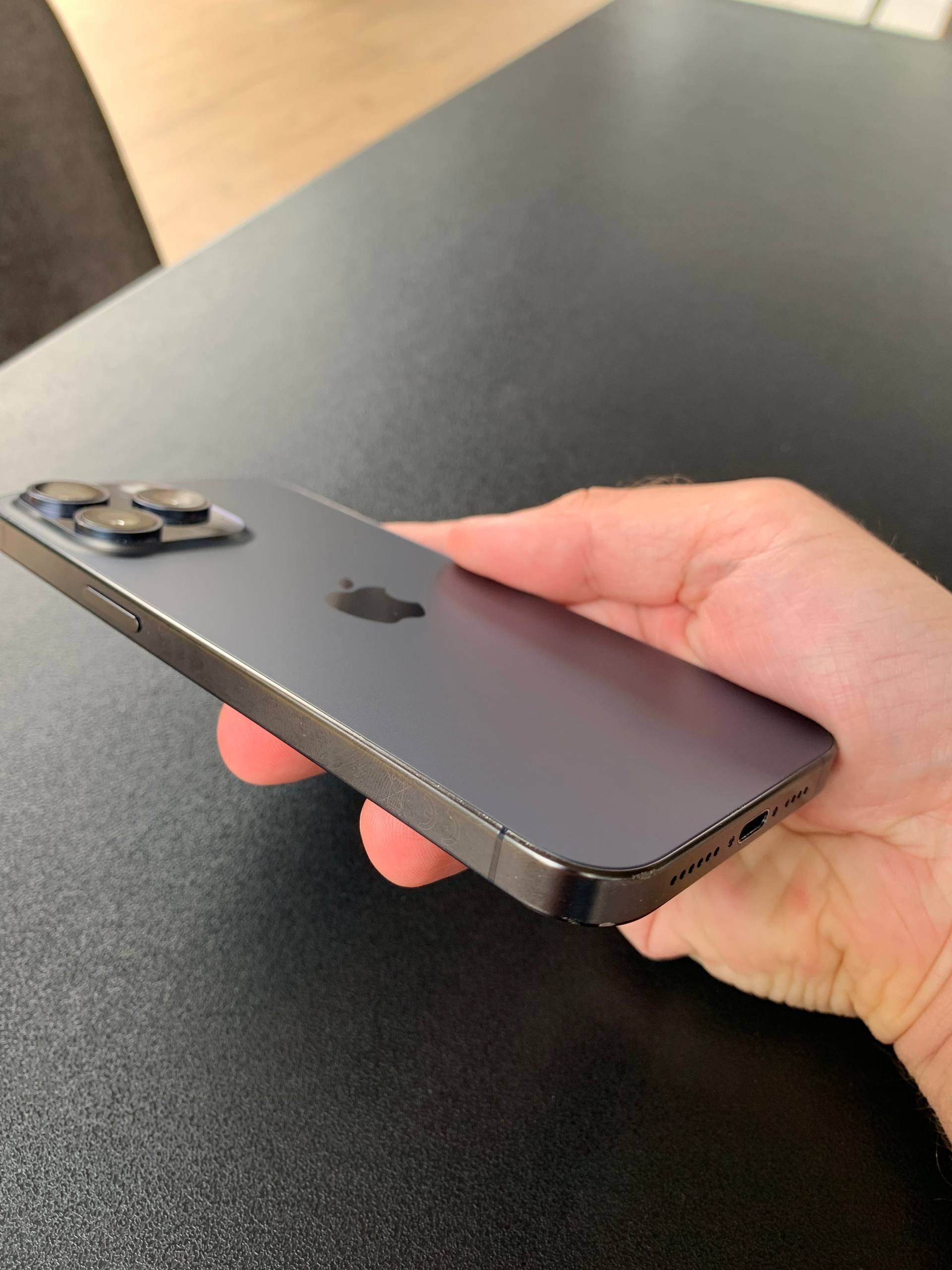 iPhone 15 Pro Max, Blue Titanium, SIM + eSIM