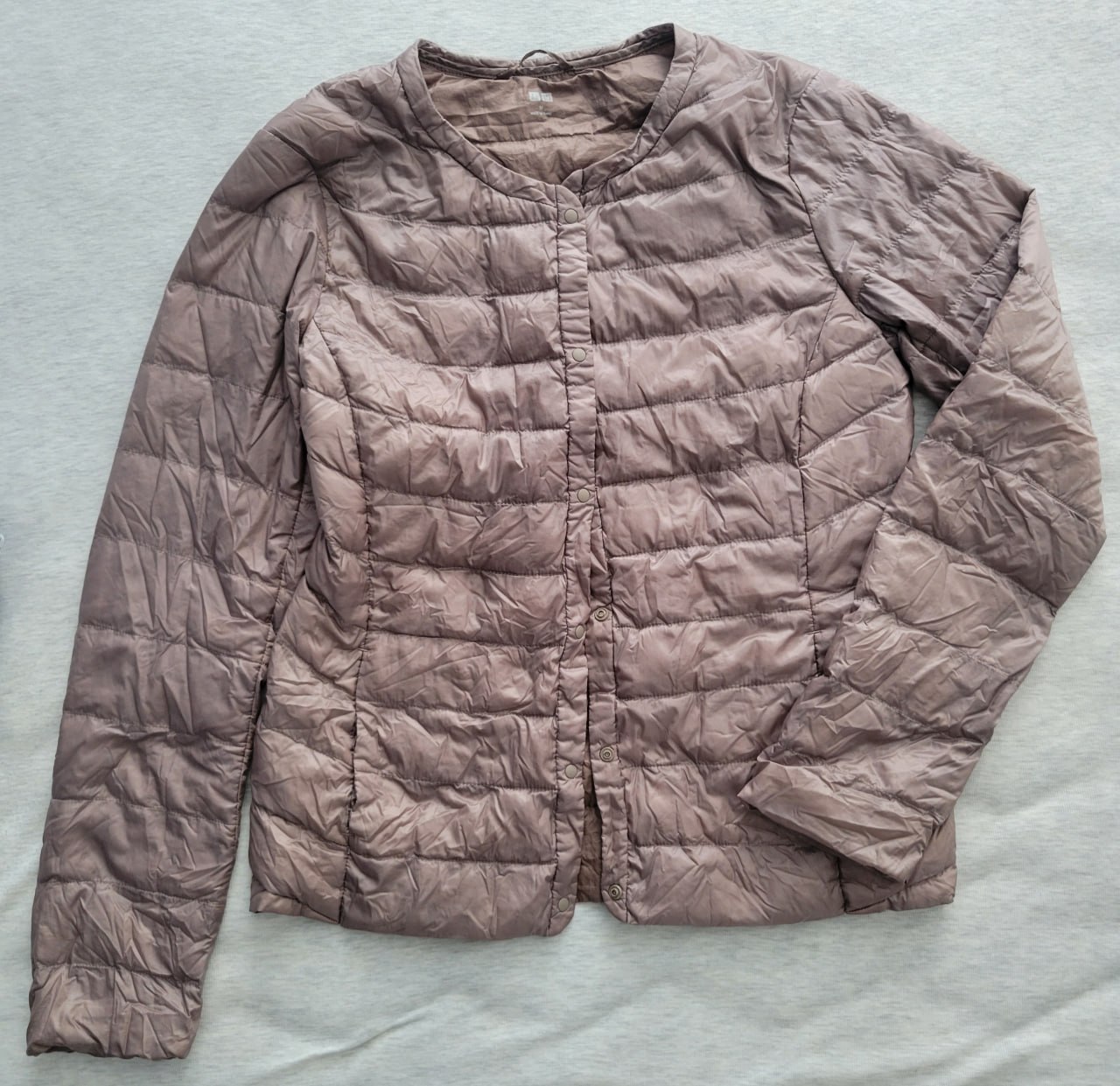 Пуховик Uniqlo Ultra Light Down, размер M