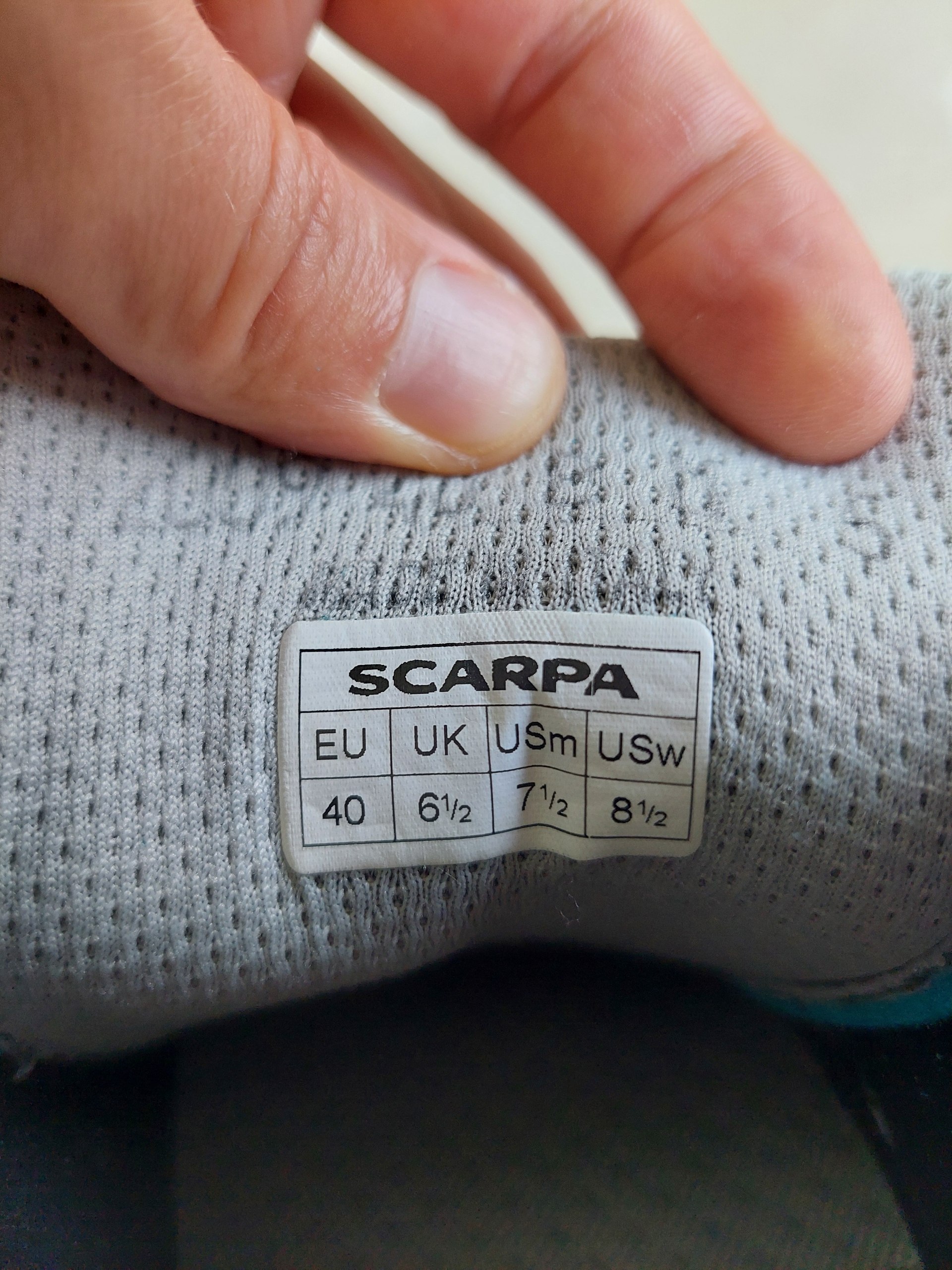Ботинки Scarpa унисекс, размер 40