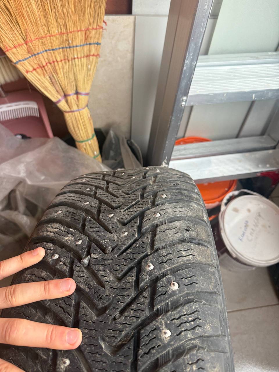 Оригинальные зимние колеса R18 в сборе на Dodge / Jeep / Chrysler