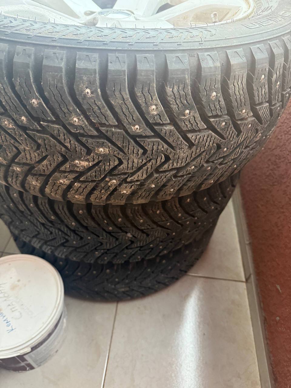 Оригинальные зимние колеса R18 в сборе на Dodge / Jeep / Chrysler