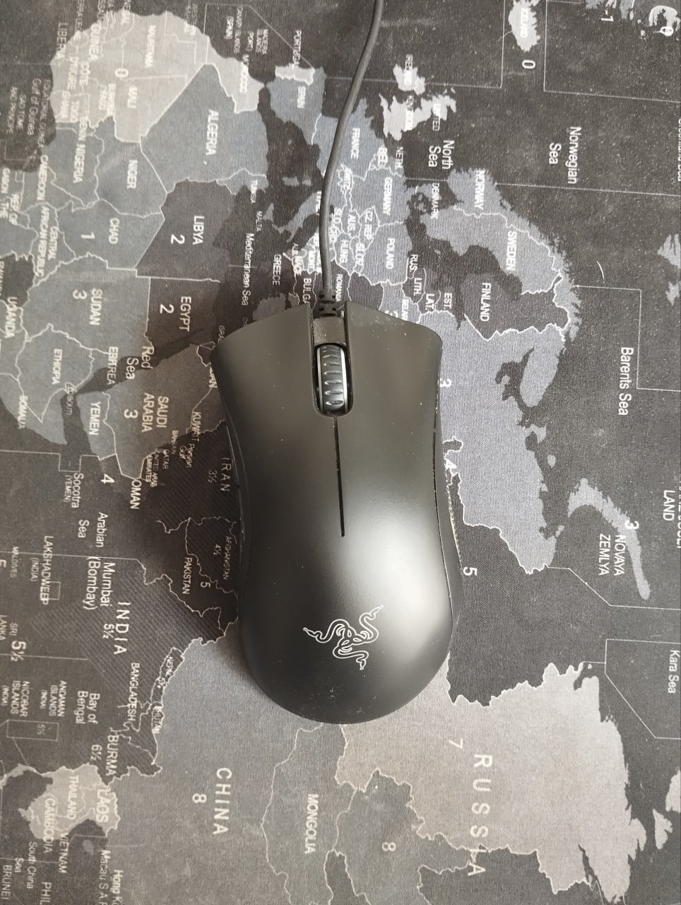 Мышь Razer DeathAdder Essential