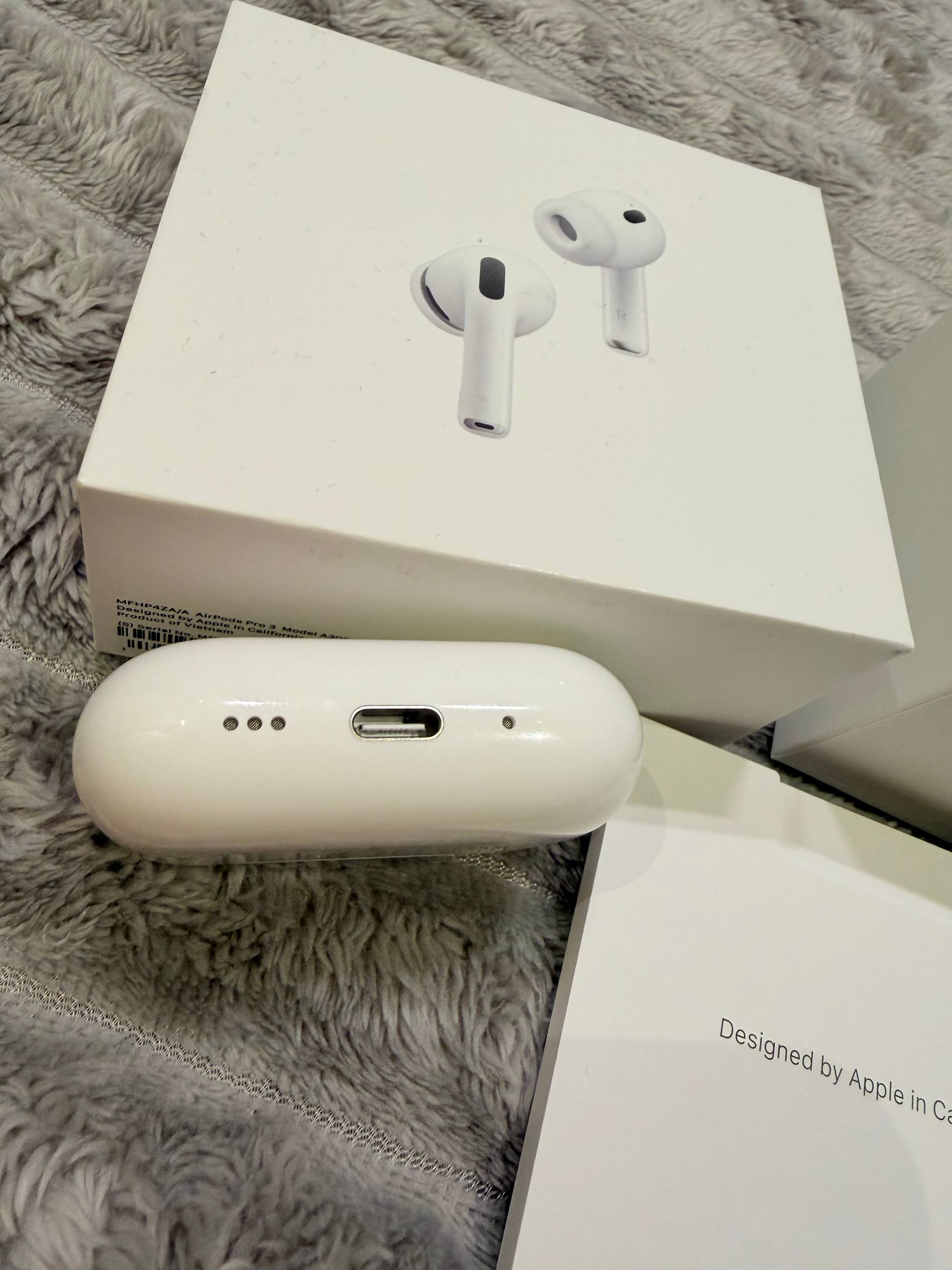Apple AirPods Pro 3