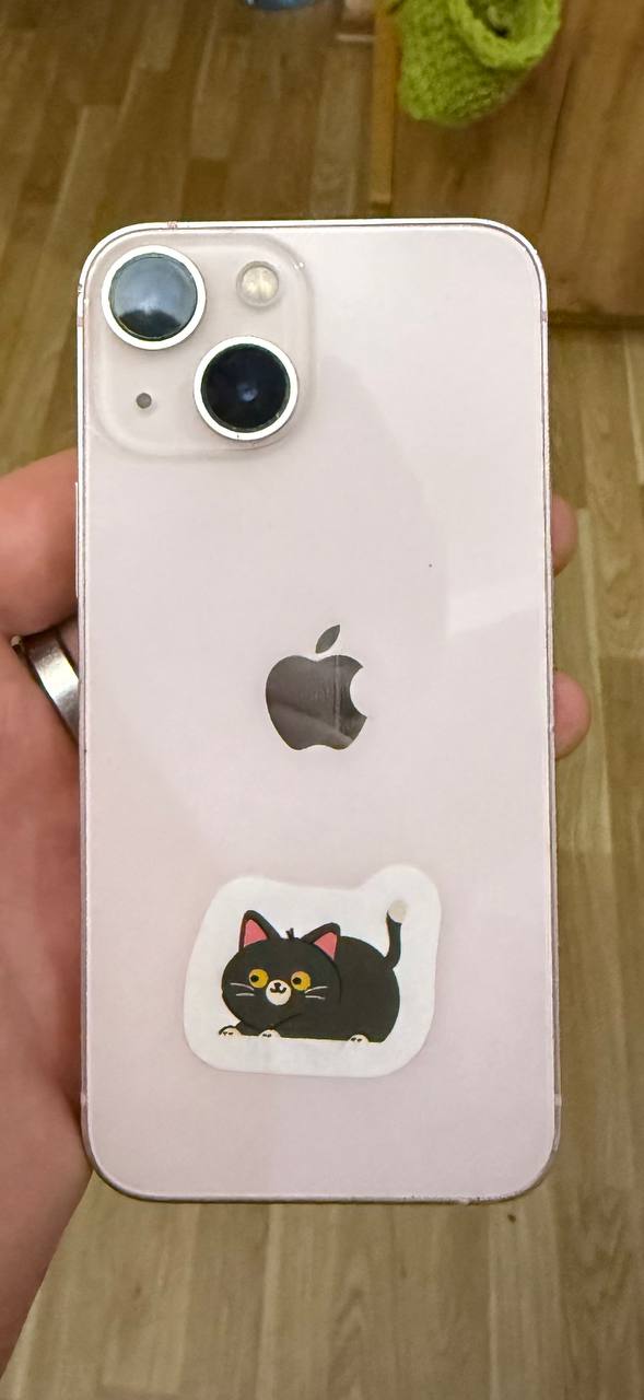 iPhone 13 mini (под восстановление / на запчасти)