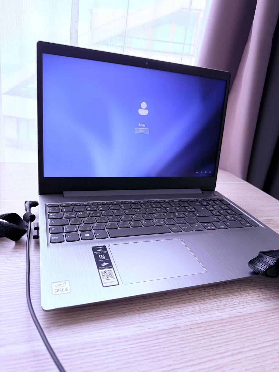 Lenovo IdeaPad 3 (Intel Core i5) + веб-камера Logitech