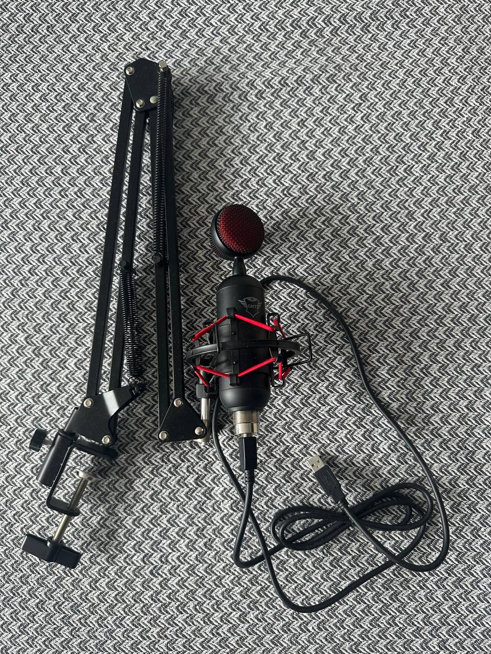 USB-микрофон Trust GXT 244 Buzz