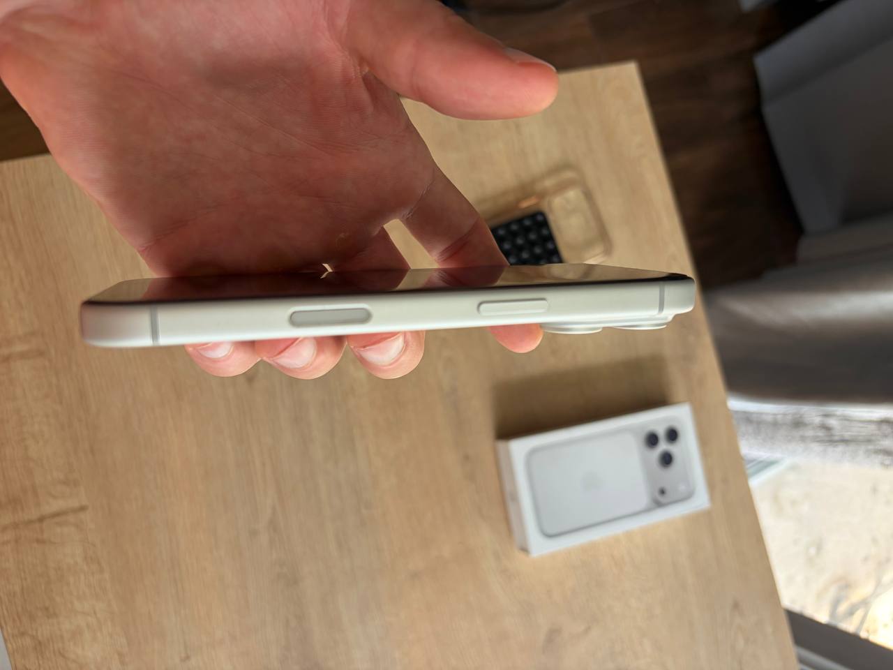 iPhone 17 Pro Silver 256 ГБ eSIM