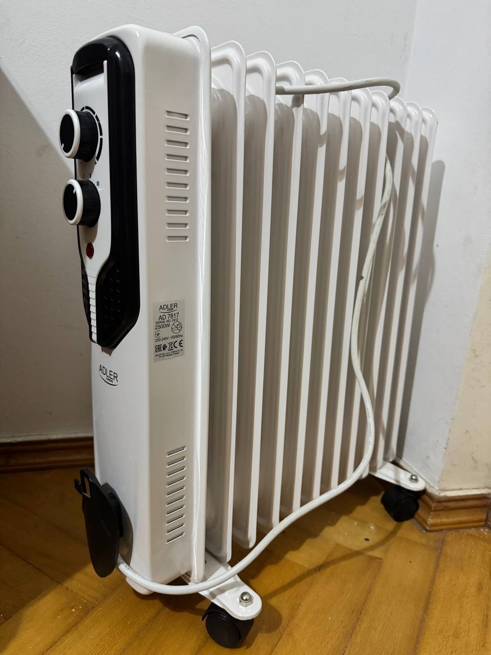 Масляный обогреватель Adler AD 7817, 2500 Вт