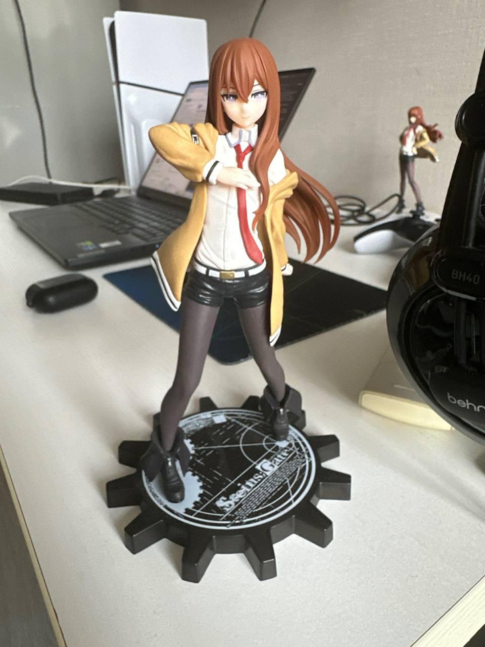 Фигурка Макисе Курису из Steins;Gate