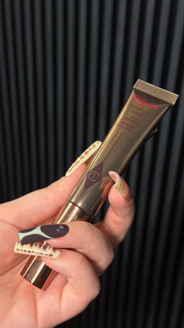 Контур-стик Charlotte Tilbury Hollywood Contour Wand Medium to Deep