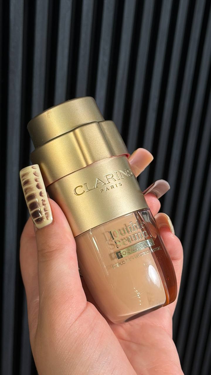 Тональная сыворотка Clarins Tinted Oleo-Serum L2W