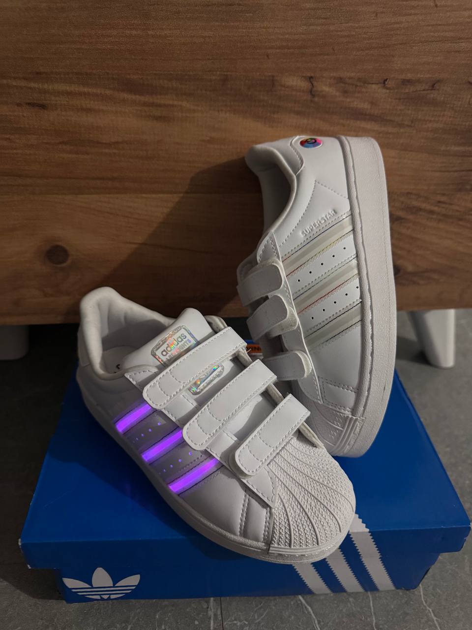 Adidas Superstar кроссовки, размер 33,5