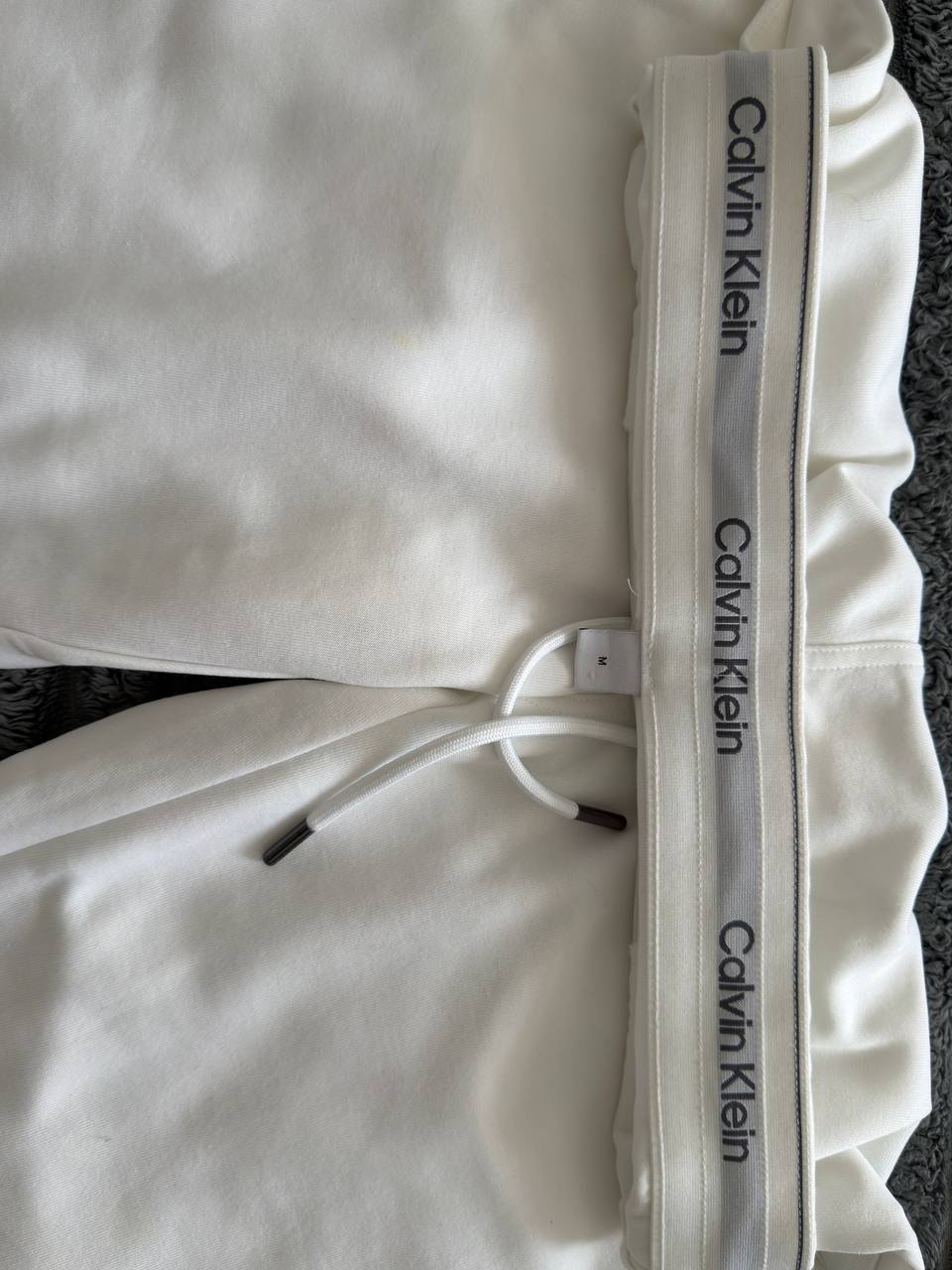 Мужские шорты Calvin Klein белые