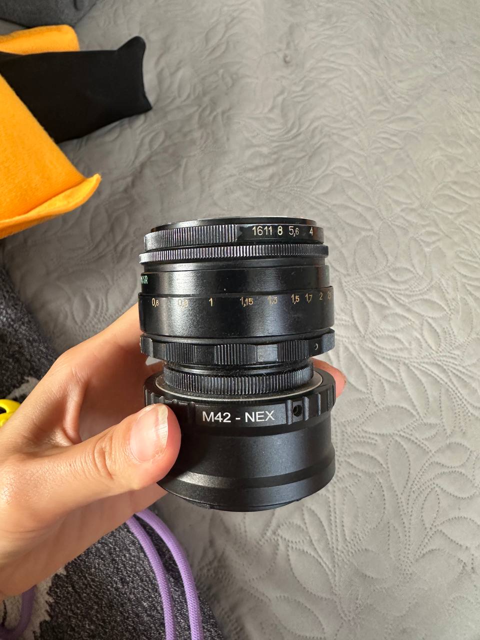 Объектив Sony ZEISS с переходником AF-E-mount