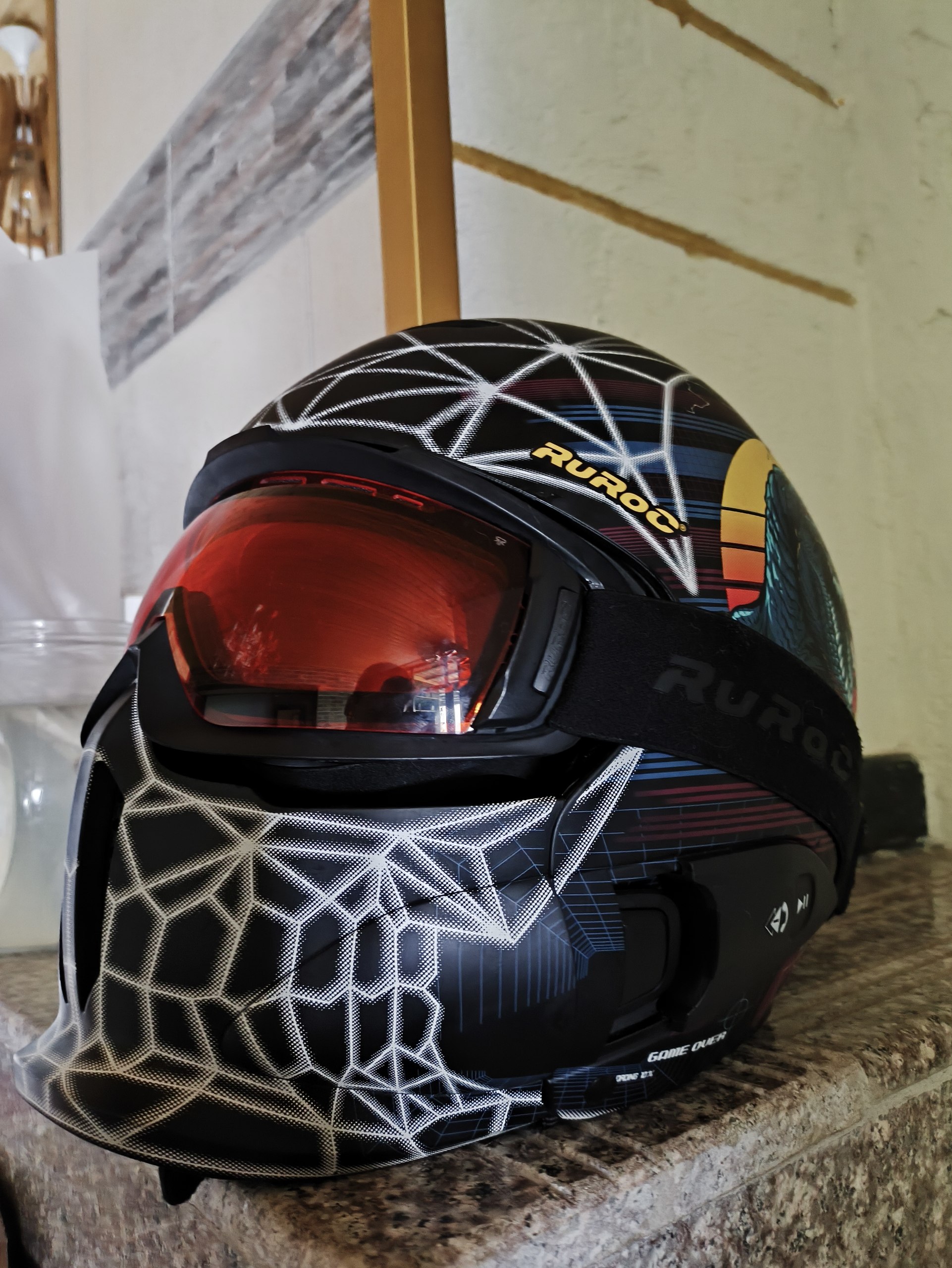 Горнолыжный шлем Ruroc RG1-DX