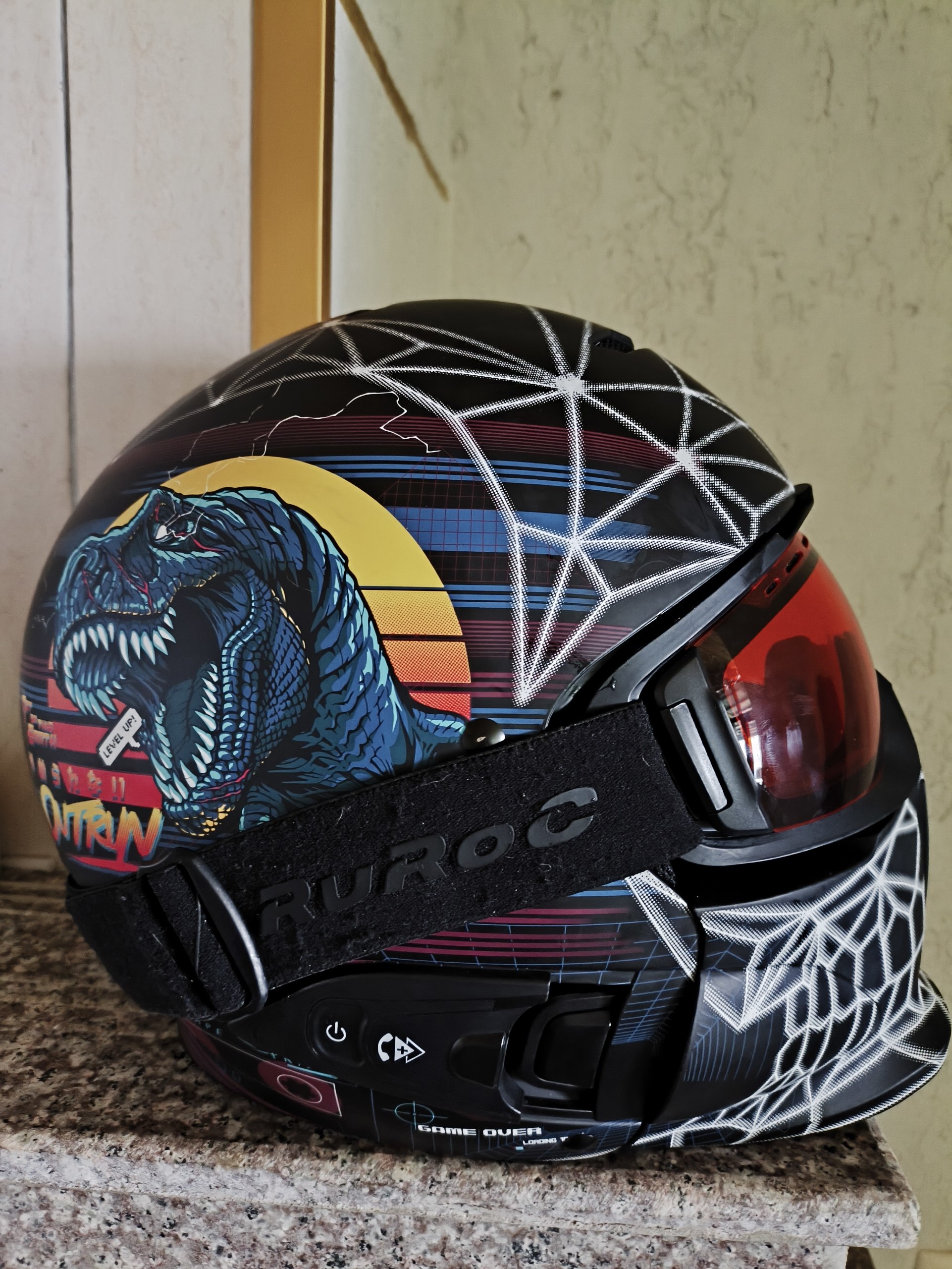 Горнолыжный шлем Ruroc RG1-DX