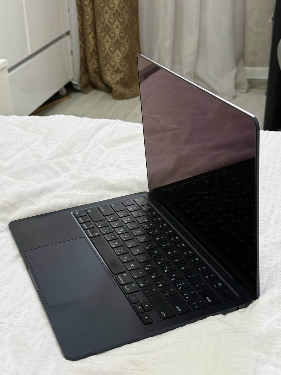 MacBook Air 13 2022 M2 16GB 256GB Midnight