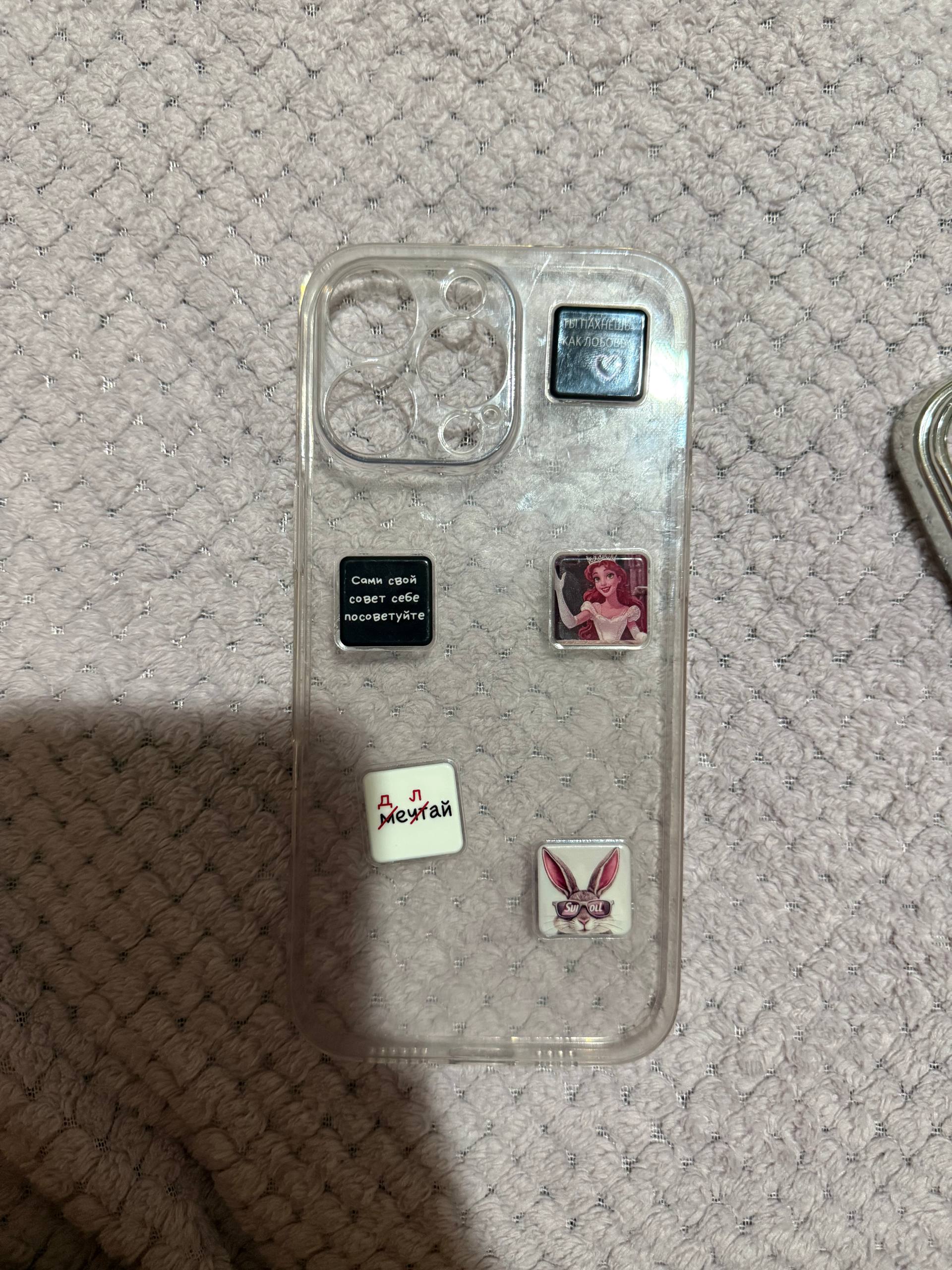 Чехол на iPhone 16 Pro Max