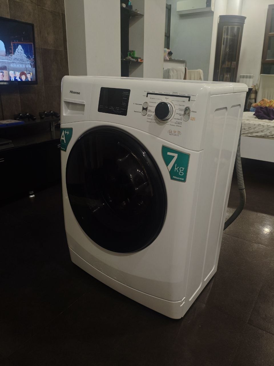 Стиральная машина Hisense 7 кг
