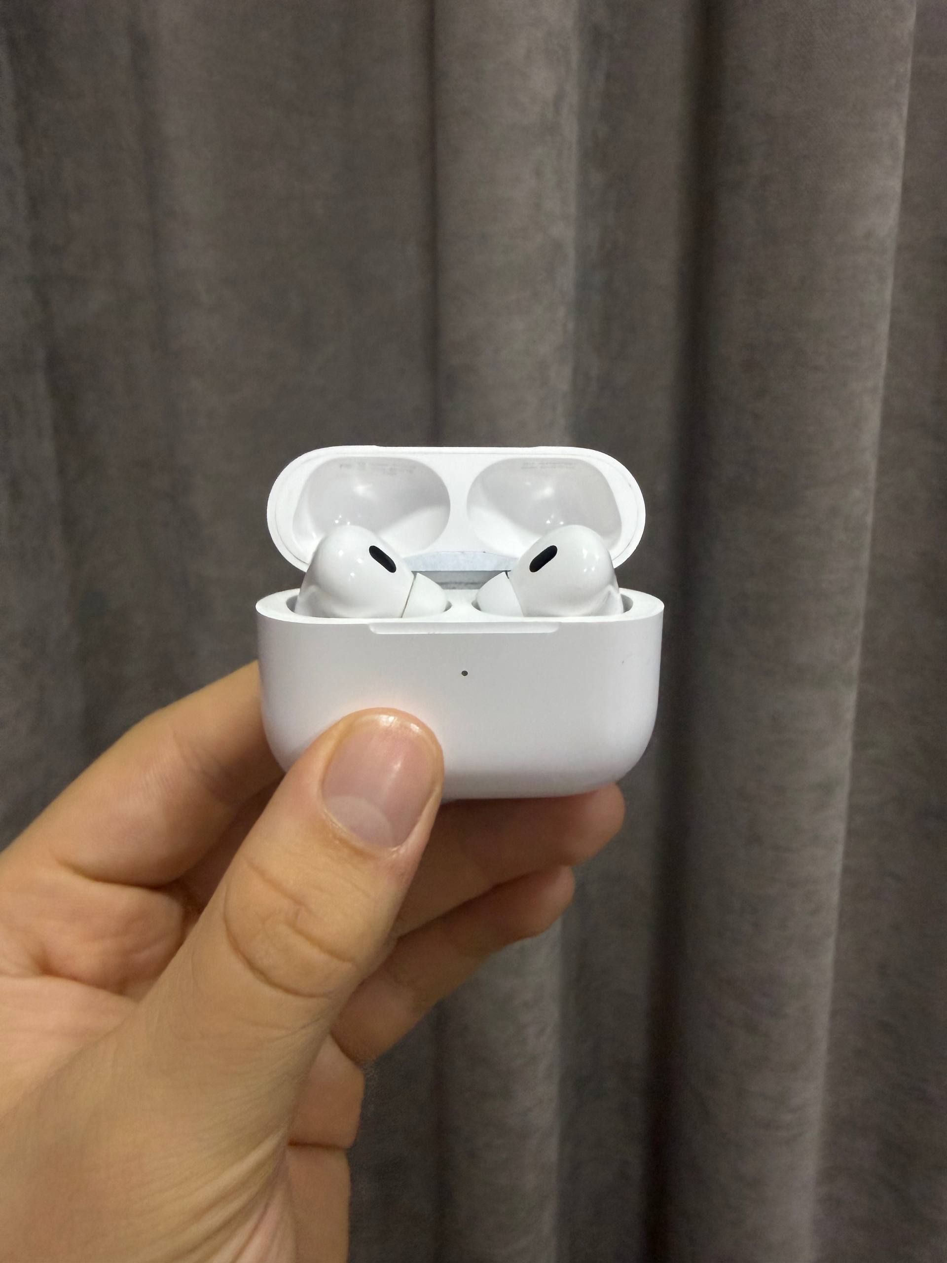Apple AirPods Pro 2