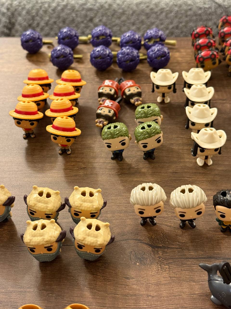 Игрушки Kinder Joy x One Piece (обычные)