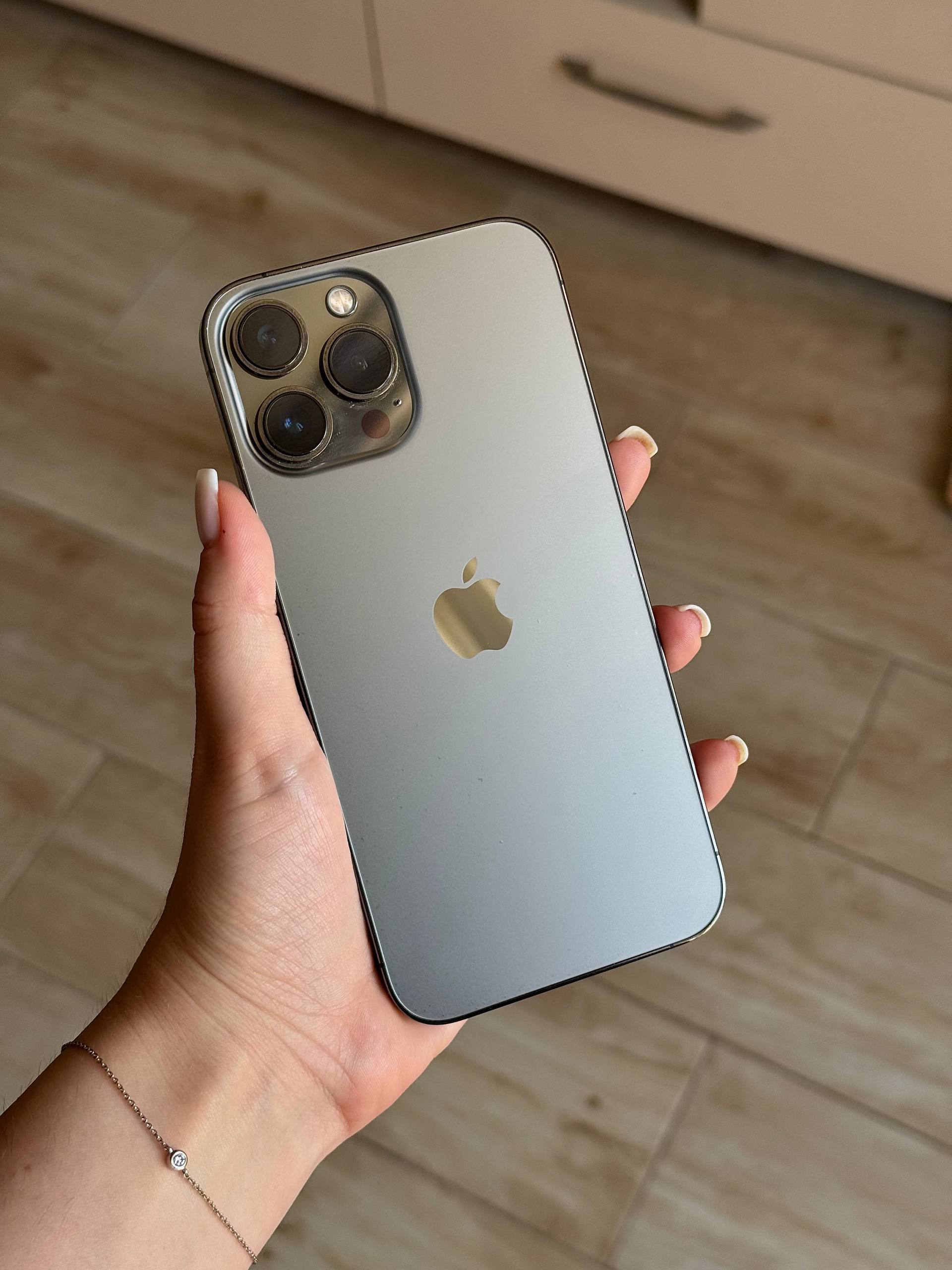Apple iPhone 13 Pro Max 128GB графит
