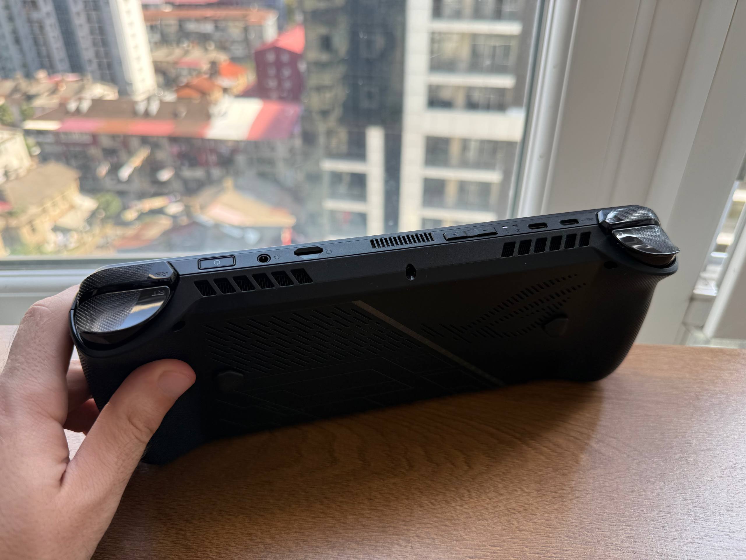 ASUS ROG Ally X
