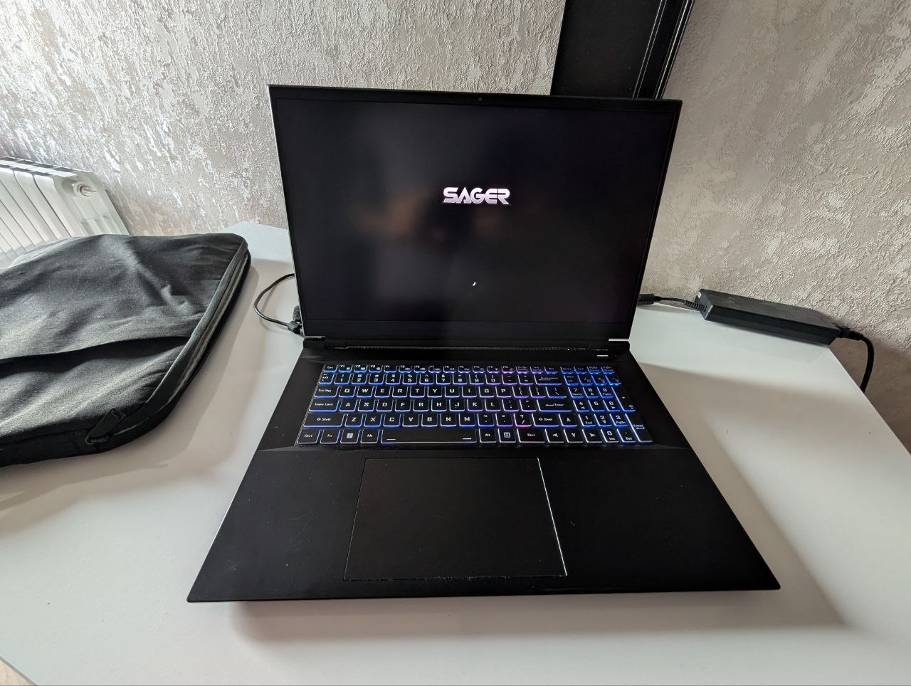 Игровой ноутбук Sager 17.3" Core i7-12700H RTX 3070 Ti 32GB 1TB