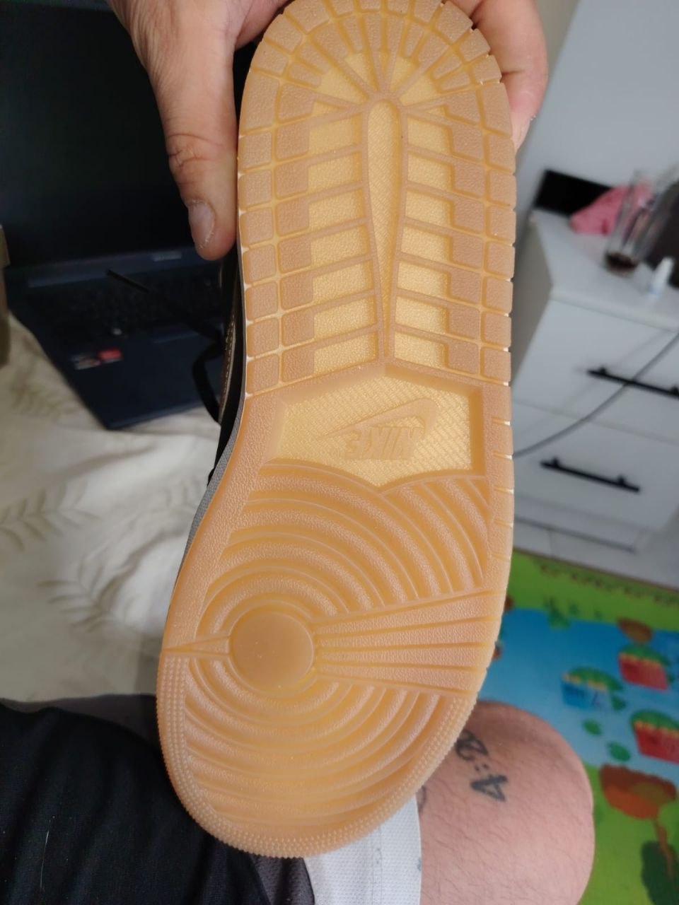 Кроссовки Nike Air Jordan 1, размер 44 (US10)
