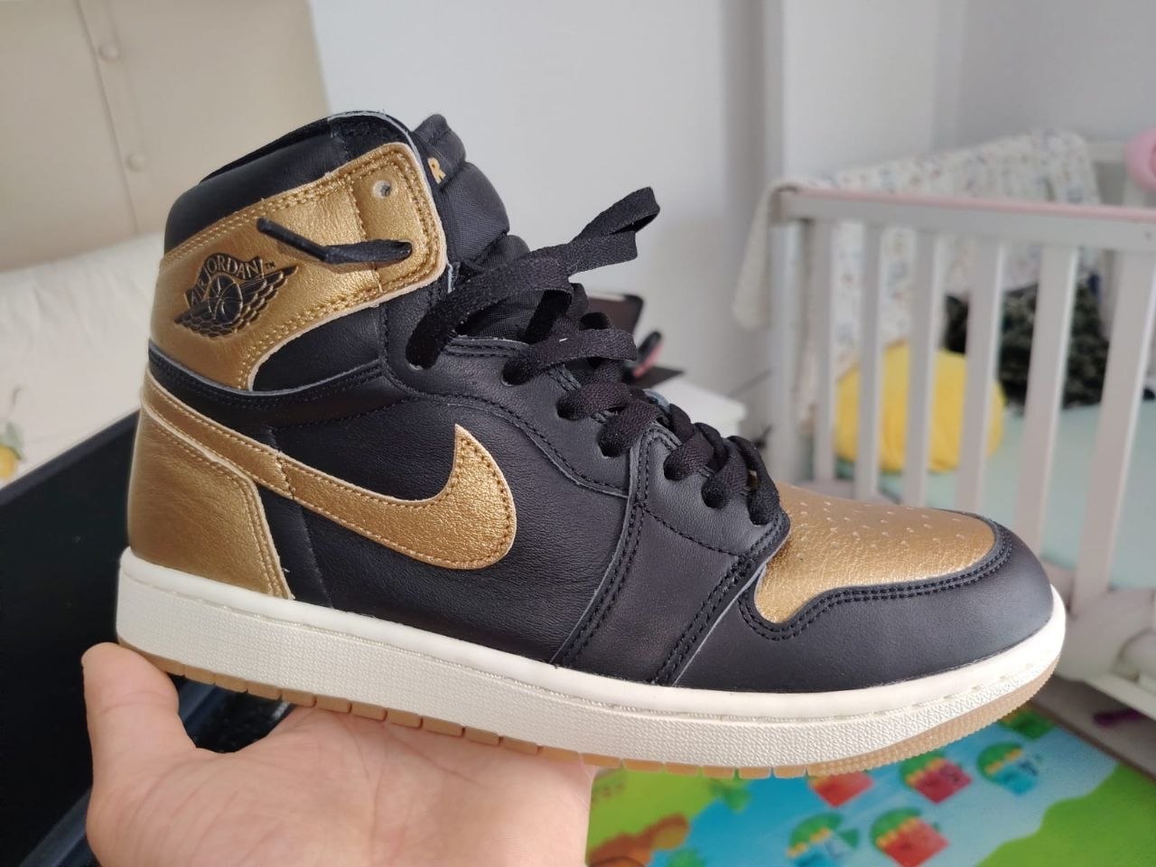 Кроссовки Nike Air Jordan 1, размер 44 (US10)