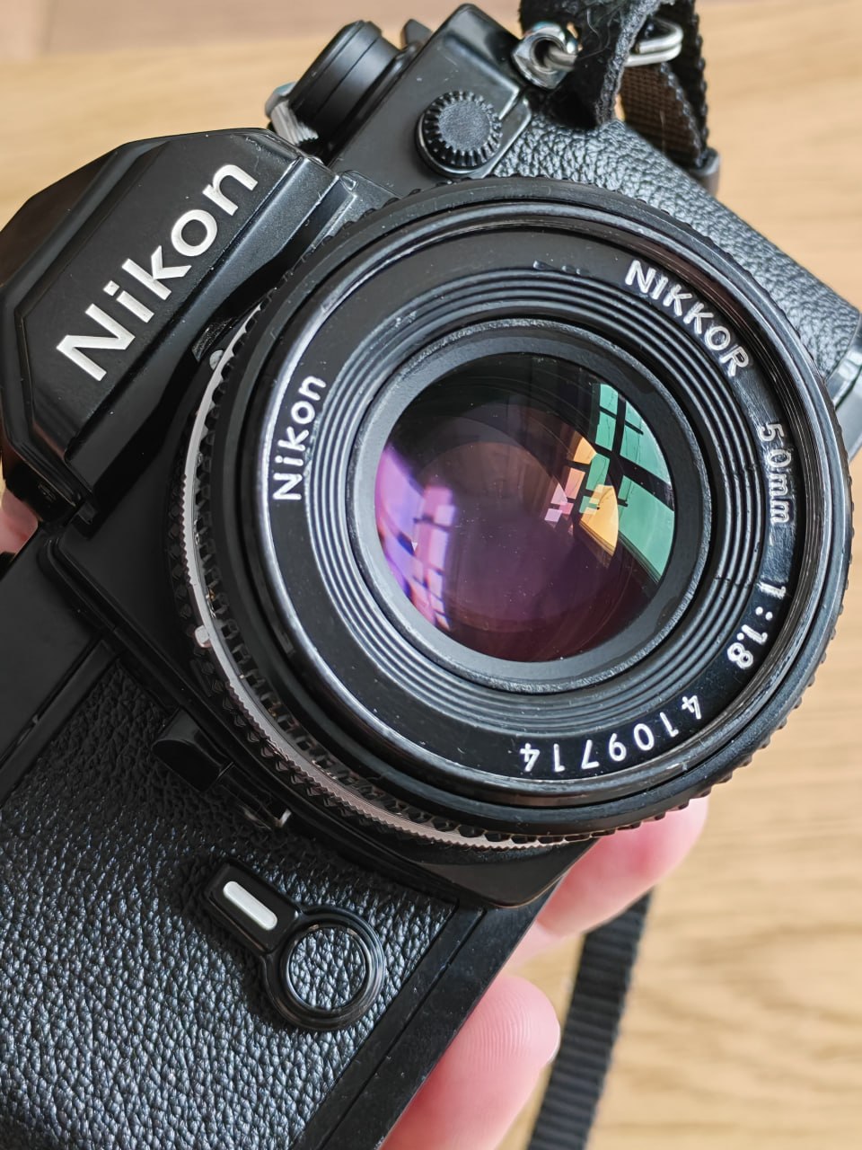Плёночный фотоаппарат Nikon FM с объективом Nikkor AI-S 50mm F1.8