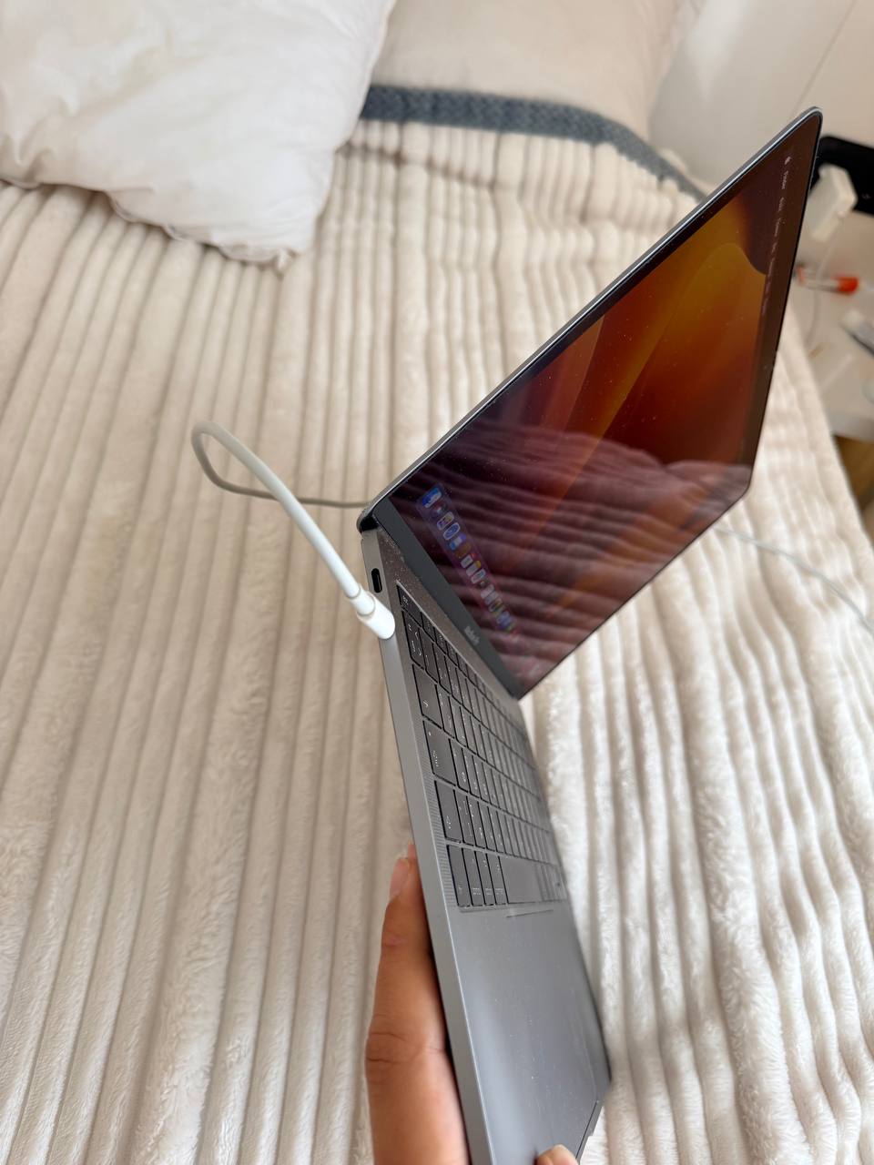 MacBook Pro 2017 250 ГБ