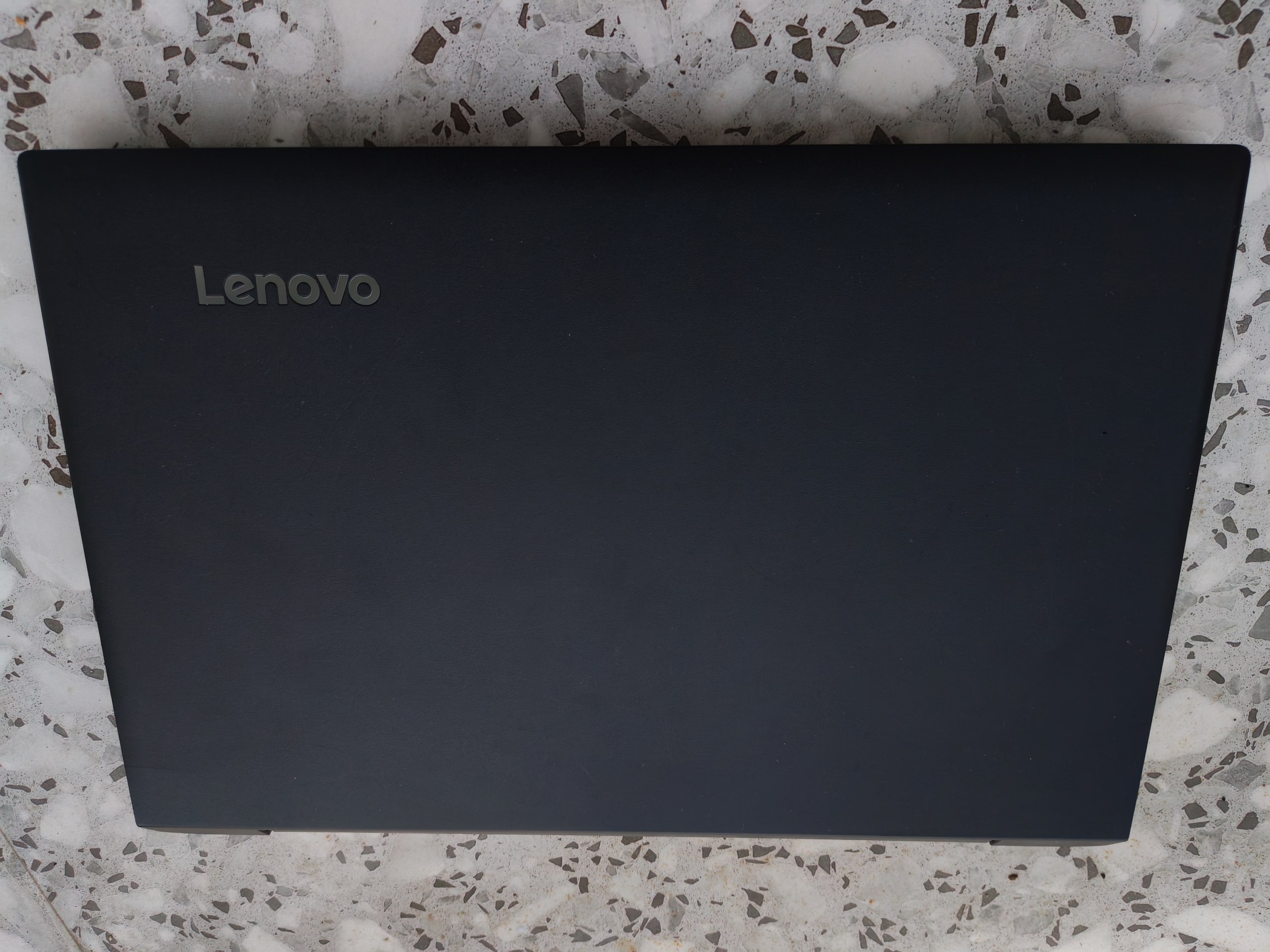 Ноутбук Lenovo V110-15IAP (Pentium N4200, 8 ГБ, SSD 128 ГБ)