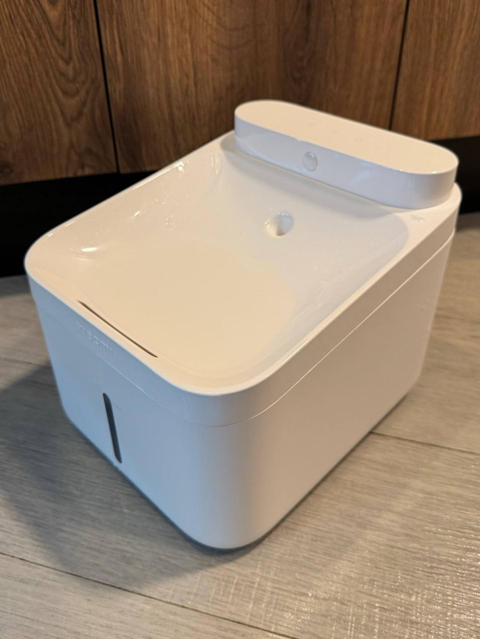 Автопоилка / фонтан для кошек и собак Xiaomi Pet Fountain 2