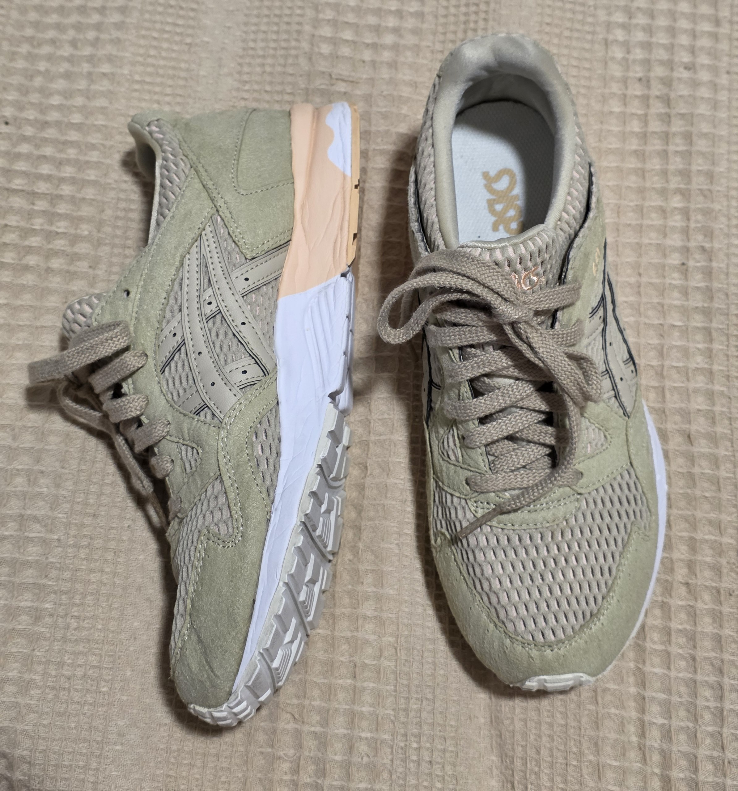 Кроссовки ASICS Gel-Lyte V