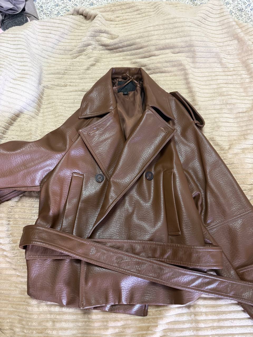 Новая куртка XS (подходит на S/M/L)