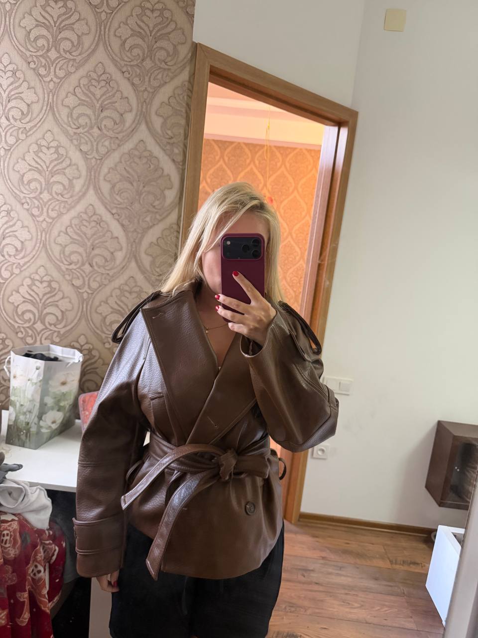 Новая куртка XS (подходит на S/M/L)
