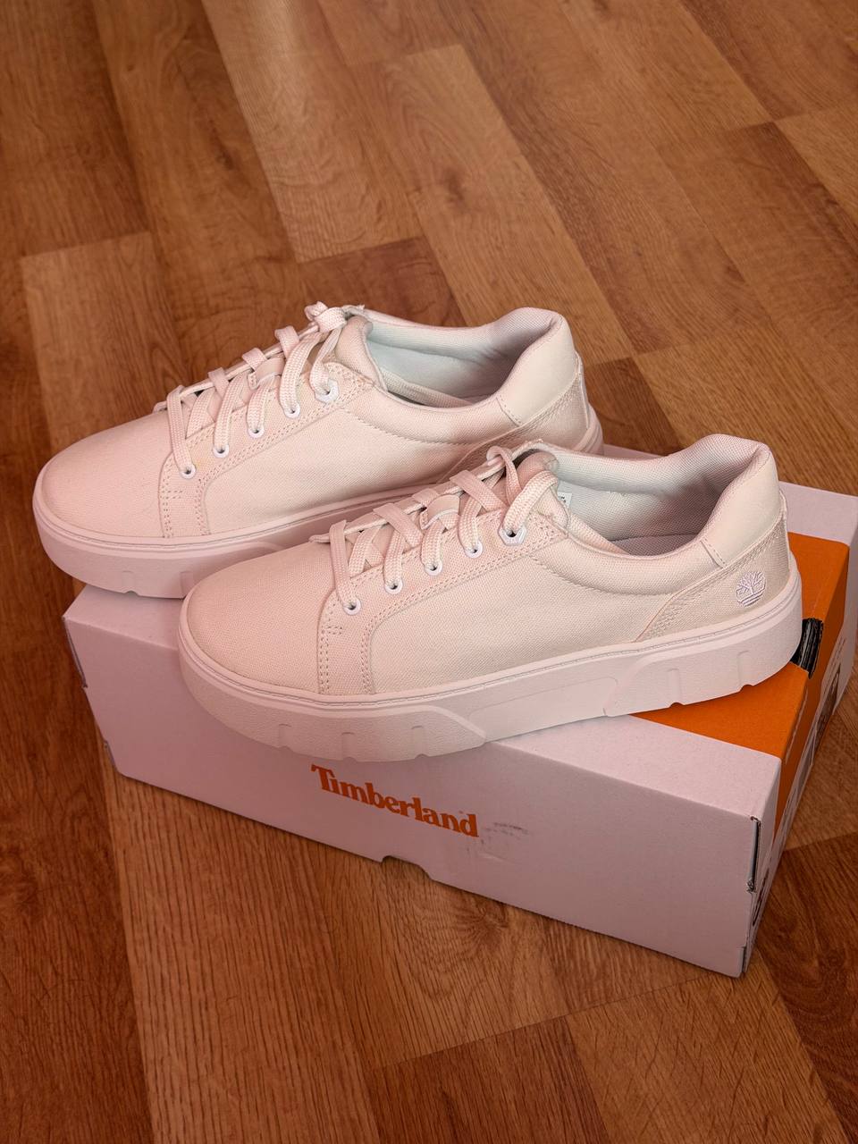 Timberland кроссовки новые, размер 38.5