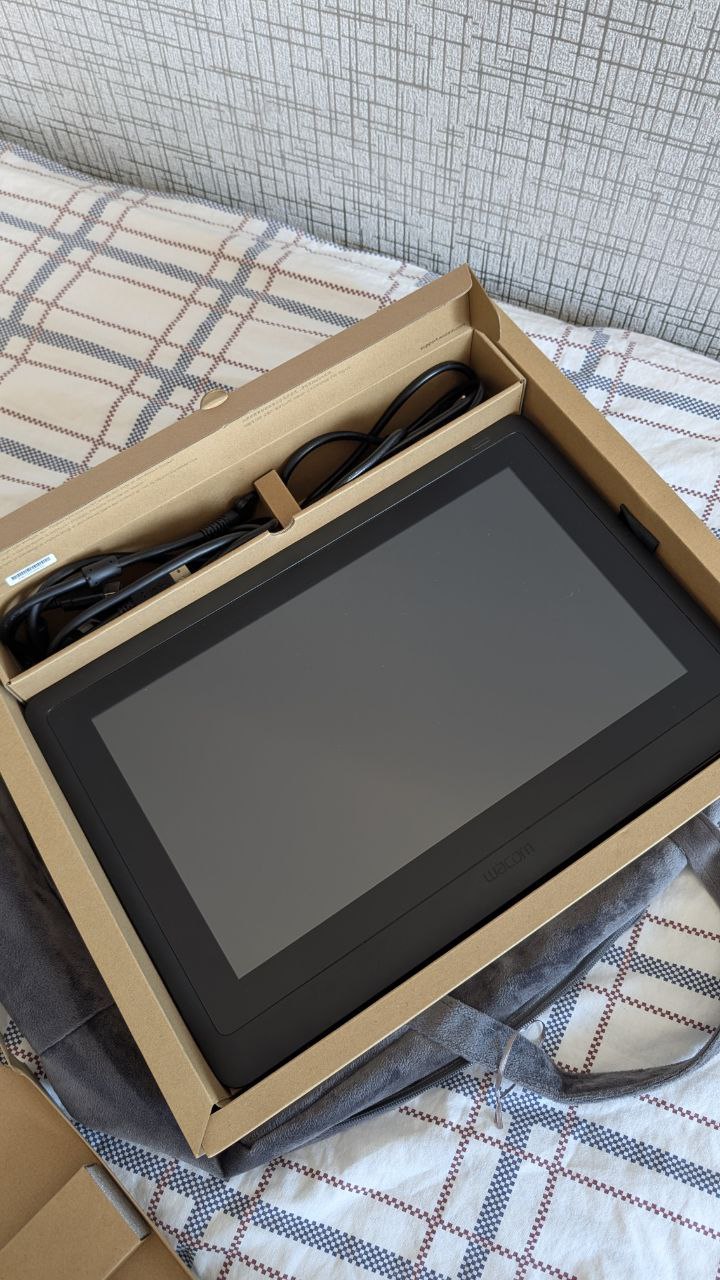 Графический планшет Wacom Cintiq