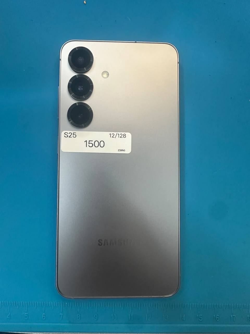 Samsung Galaxy S25 12/128GB