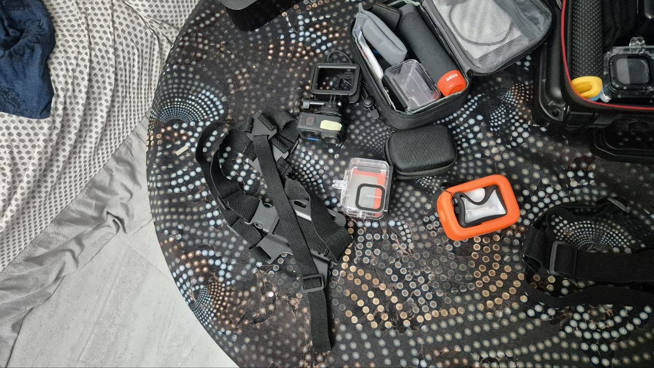 GoPro Hero 12 полный комплект с внешним модулем и штативом