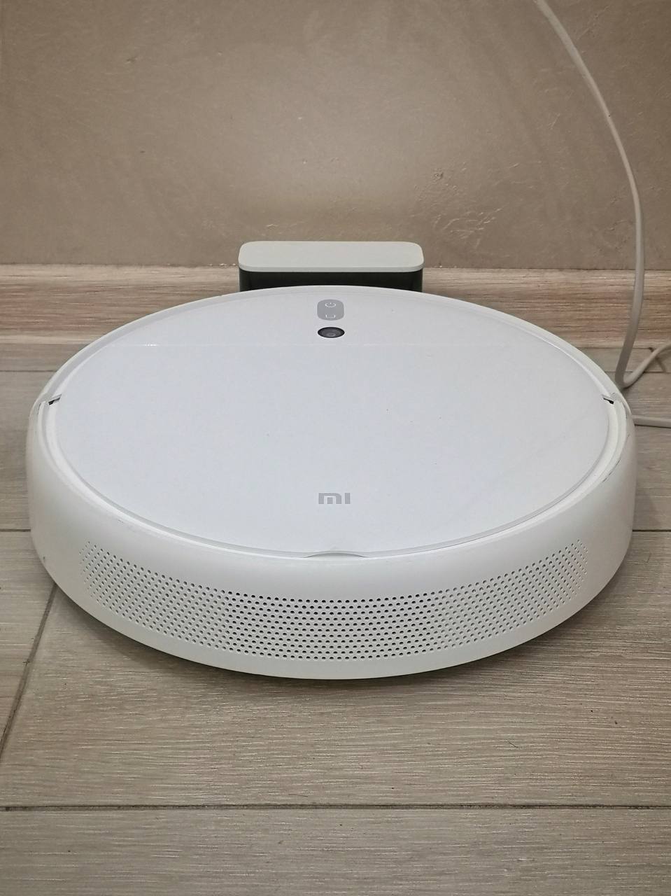 Робот-пылесос Xiaomi Mi Robot Vacuum Mop