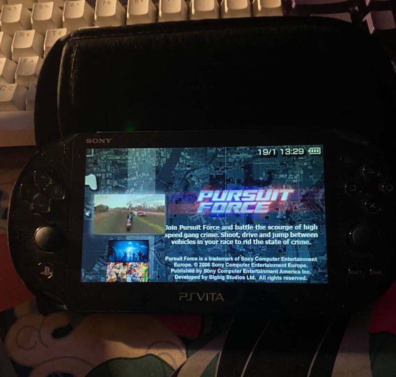 Sony PlayStation Vita Slim
