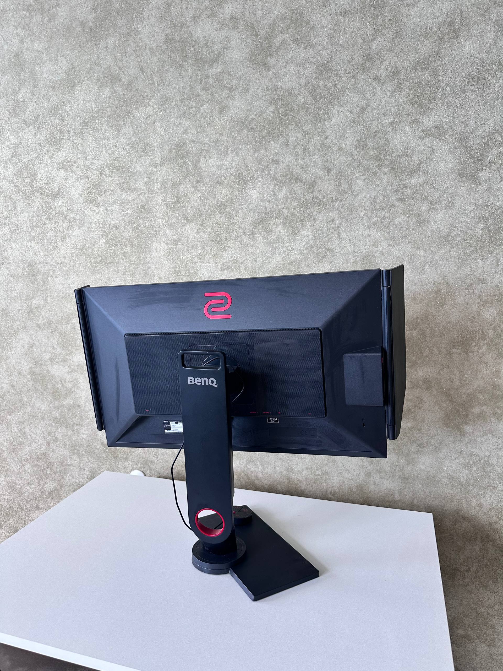 Игровой монитор BenQ ZOWIE XL2740 27" 240Hz