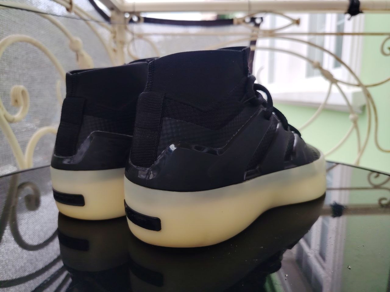 Adidas Fear Of God кроссовки, размер 42.5