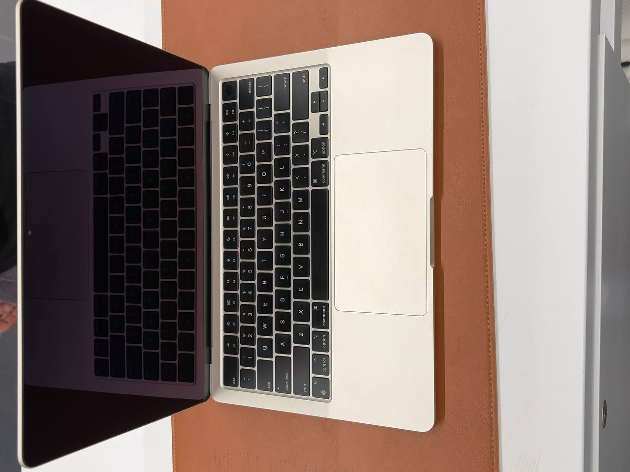 MacBook Air M3 8/256 ГБ