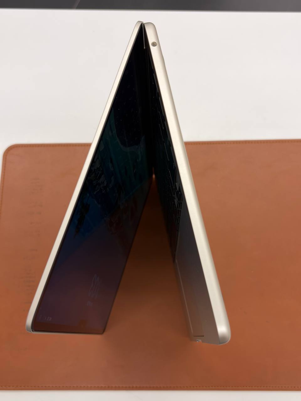 MacBook Air M3 8/256 ГБ