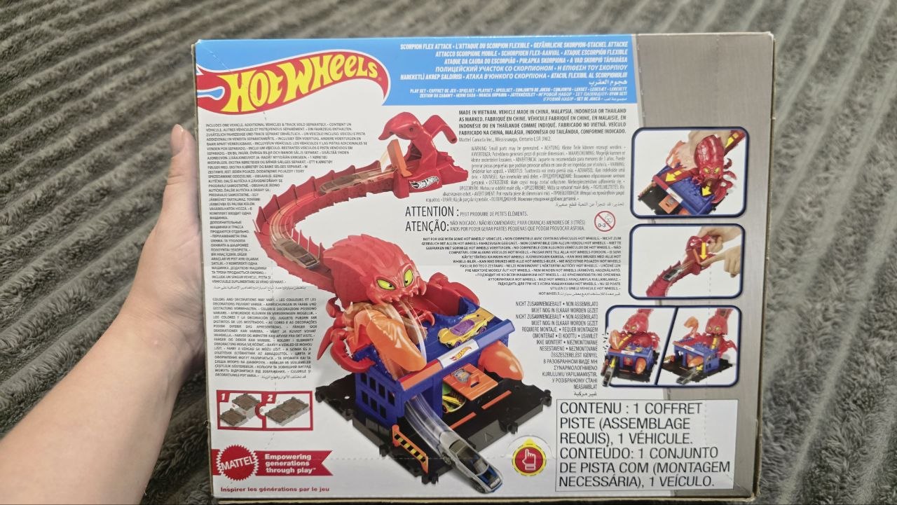Hot Wheels новая машинка, не распечатана
