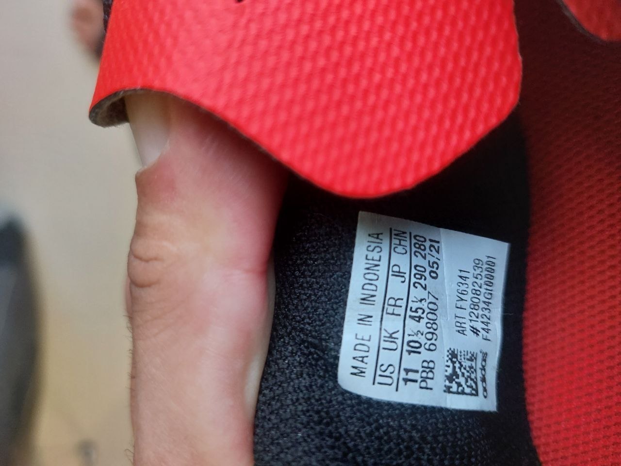 Кроссовки Adidas Predator, размер 42, 43